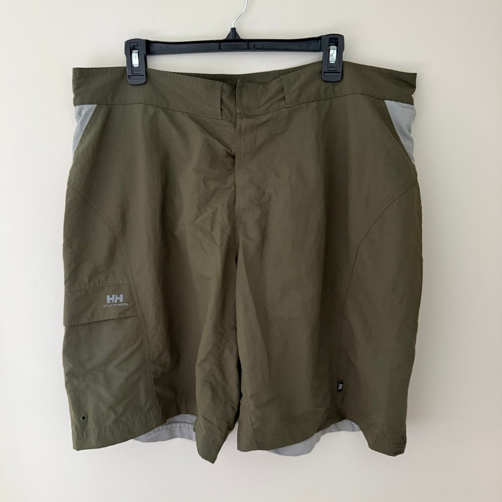 Helly Hansen Mens XL Board Shorts Olive Green Grey Mesh Lined Cargo Swim Trunks